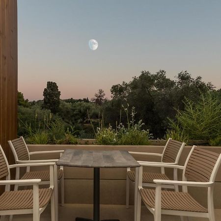 Lazaros Hotel Resort 蒂锡利维 外观 照片