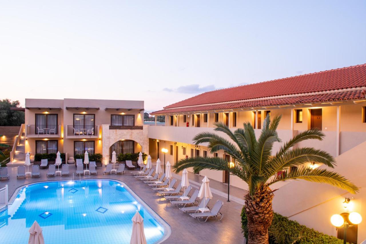 Lazaros Hotel Resort 蒂锡利维 外观 照片