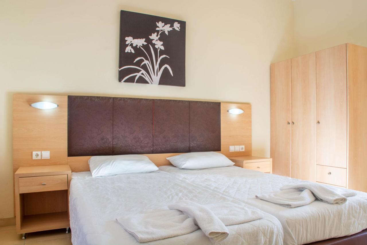Lazaros Hotel Resort 蒂锡利维 外观 照片